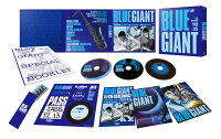 BLUE GIANT
